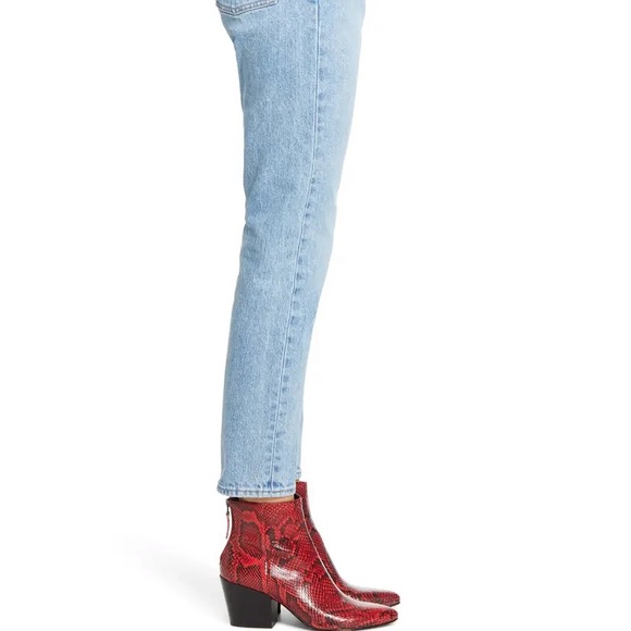 Levis Wedgie Fit Jeans - Picture 3 of 4